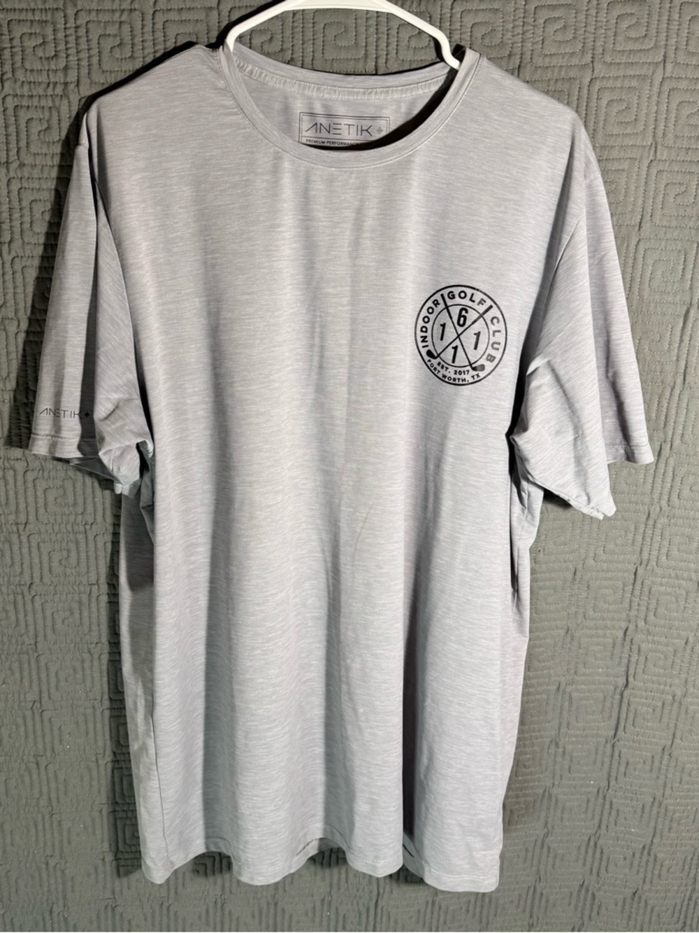 Anetik T-Shirt Men’s XL Grey Gray Indoor Golf Club Premium Performance